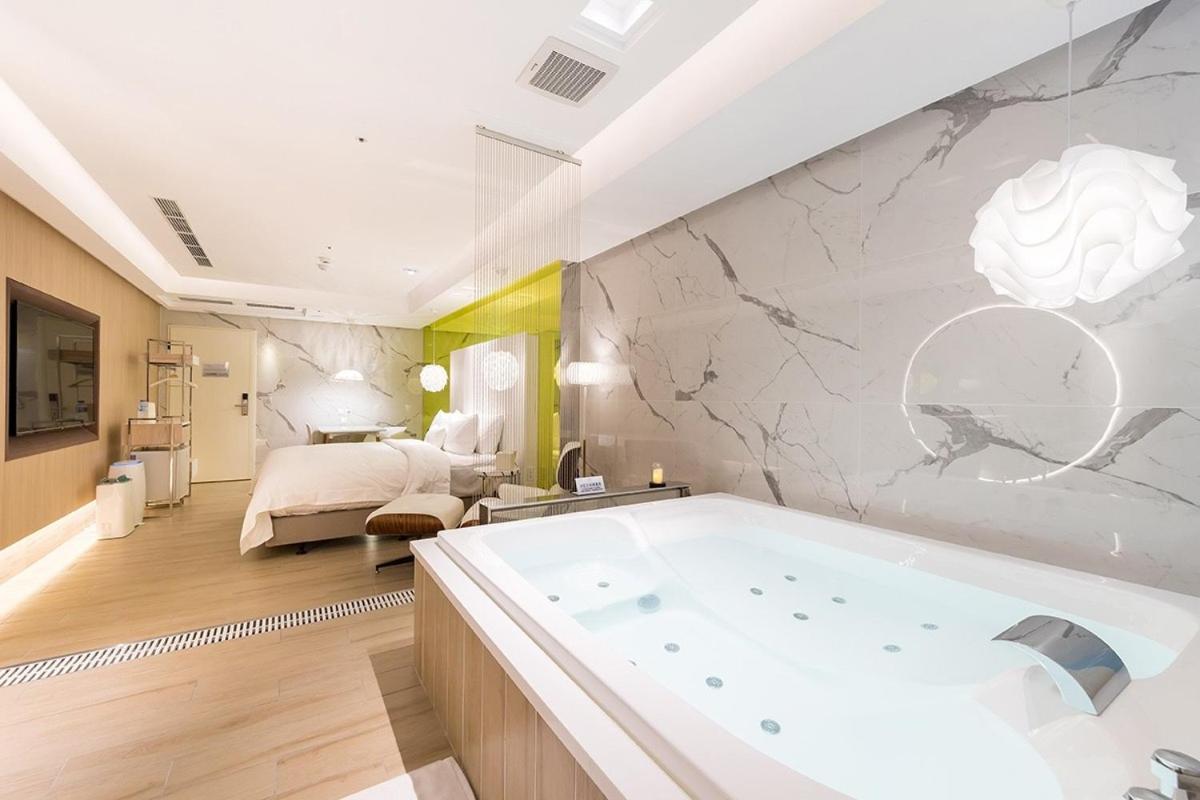Uya Motel Xinwu ภายนอก รูปภาพ